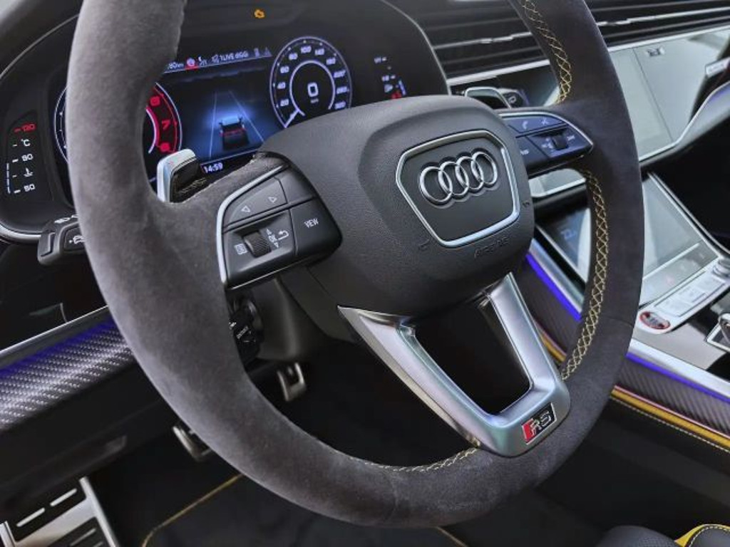 Audi RS Q8