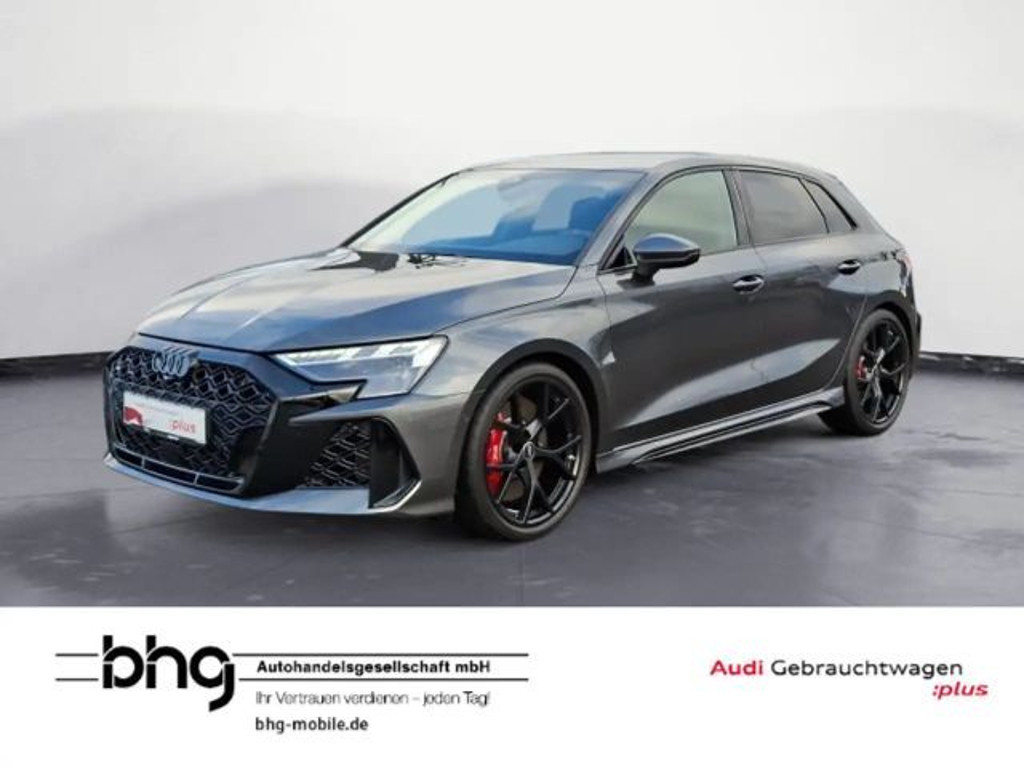 Audi RS3 Sportback Quattro S-Tronic Performance
