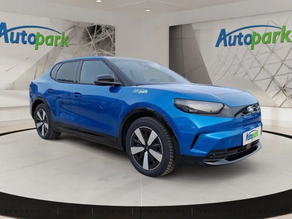 Ford Capri AWD Premium