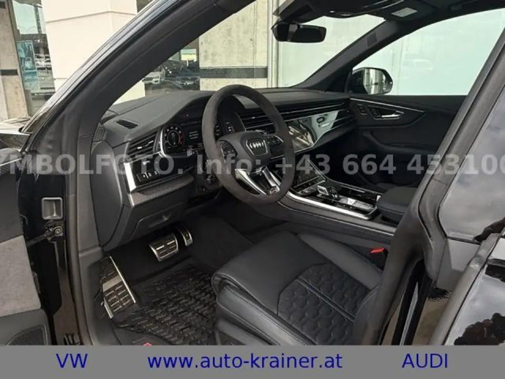 Audi RS Q8