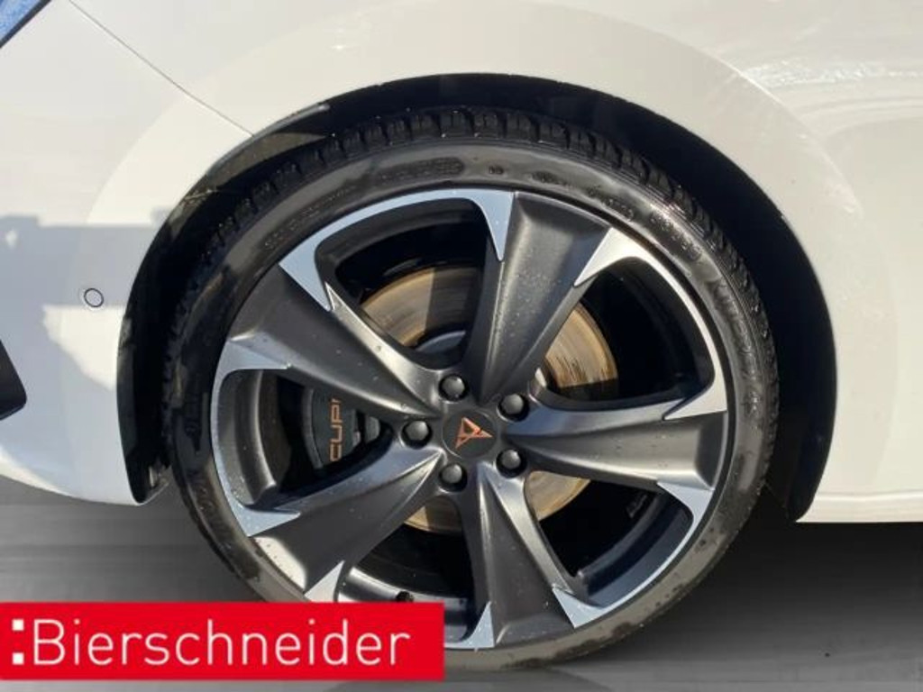 Cupra Leon 2.0 TSI DSG VZ