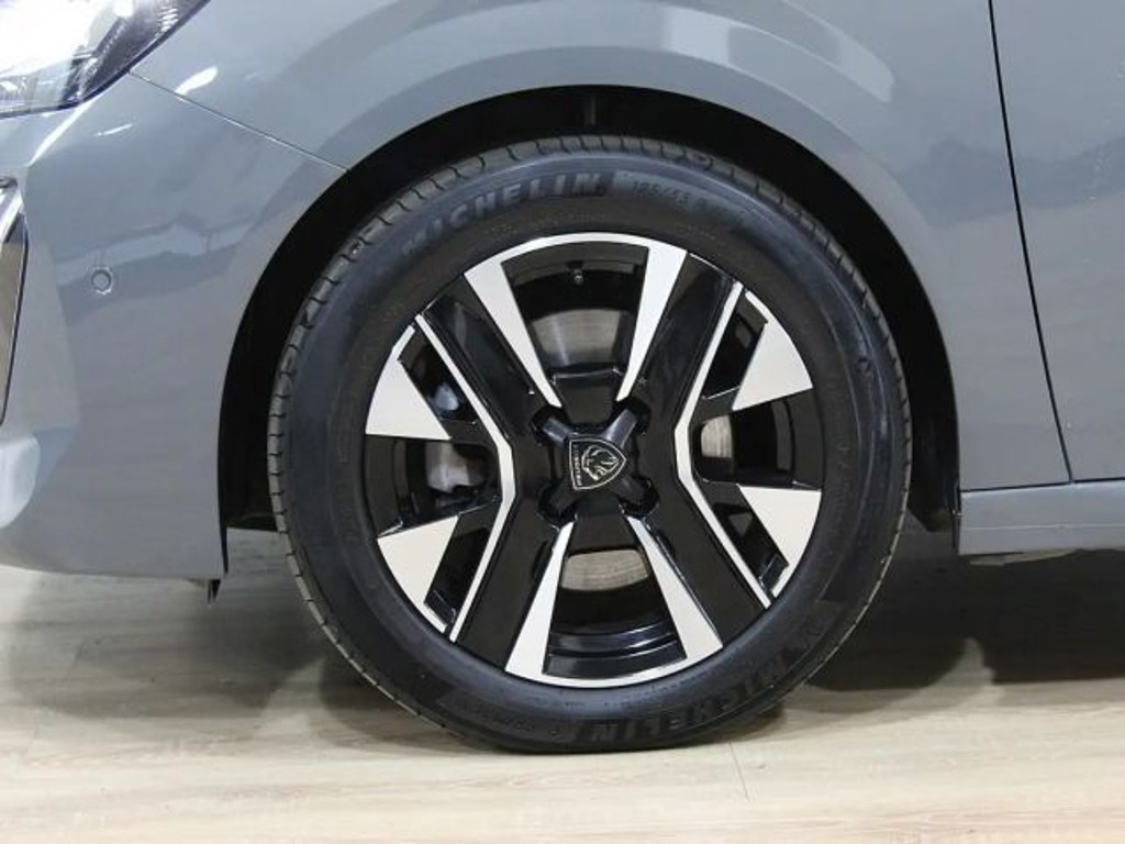 Peugeot 208 Allure Pack PureTech