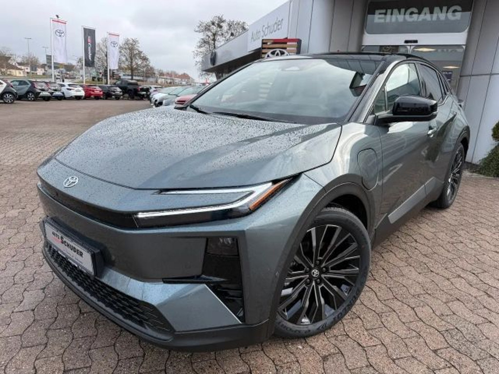 Toyota C-HR Vierwielaandrijving Lounge