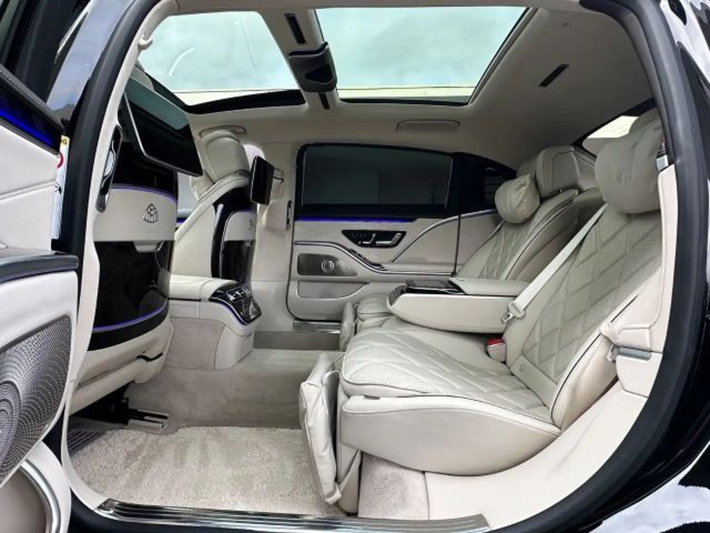 Mercedes-Benz S-Klasse