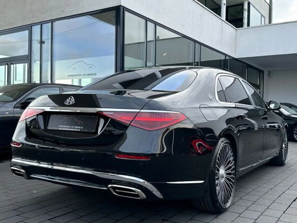 Mercedes-Benz S-Klasse