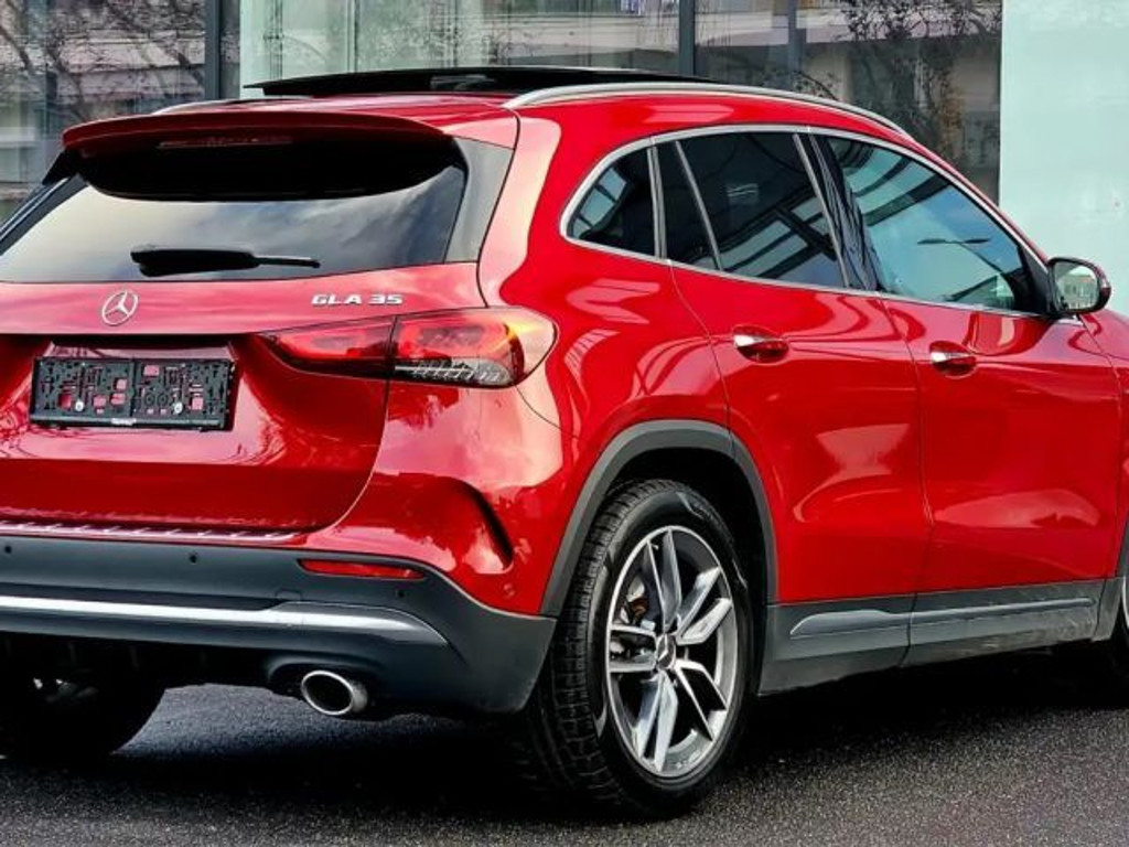 Mercedes-Benz GLA-Klasse