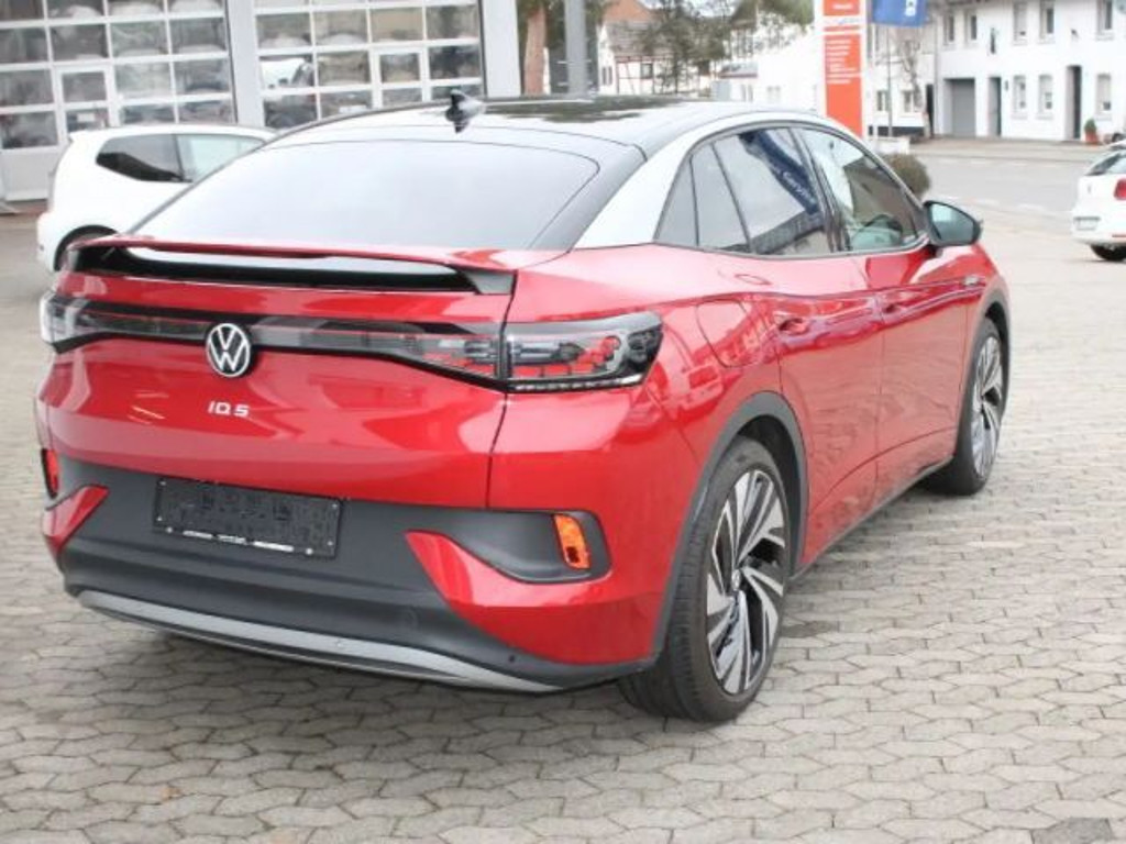 Volkswagen ID.5