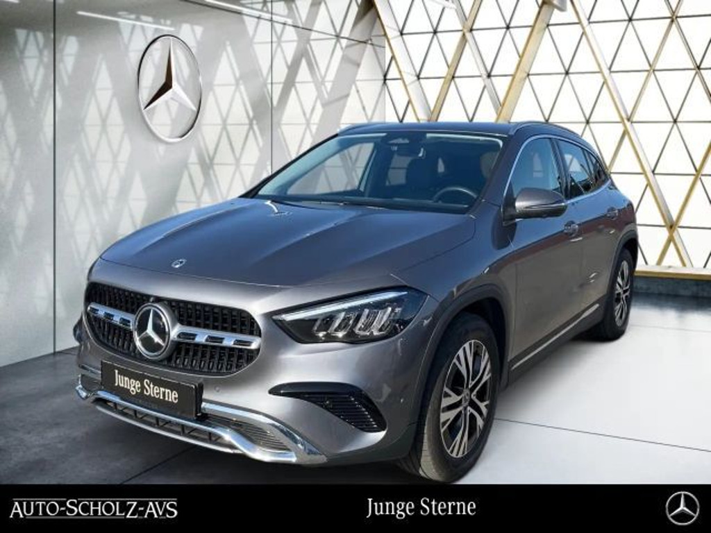 Mercedes-Benz GLA-Klasse GLA 220 4MATIC Progressive GLA 220 d