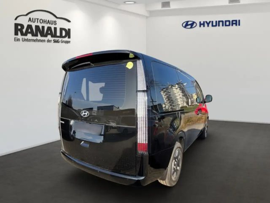 Hyundai Staria Prime