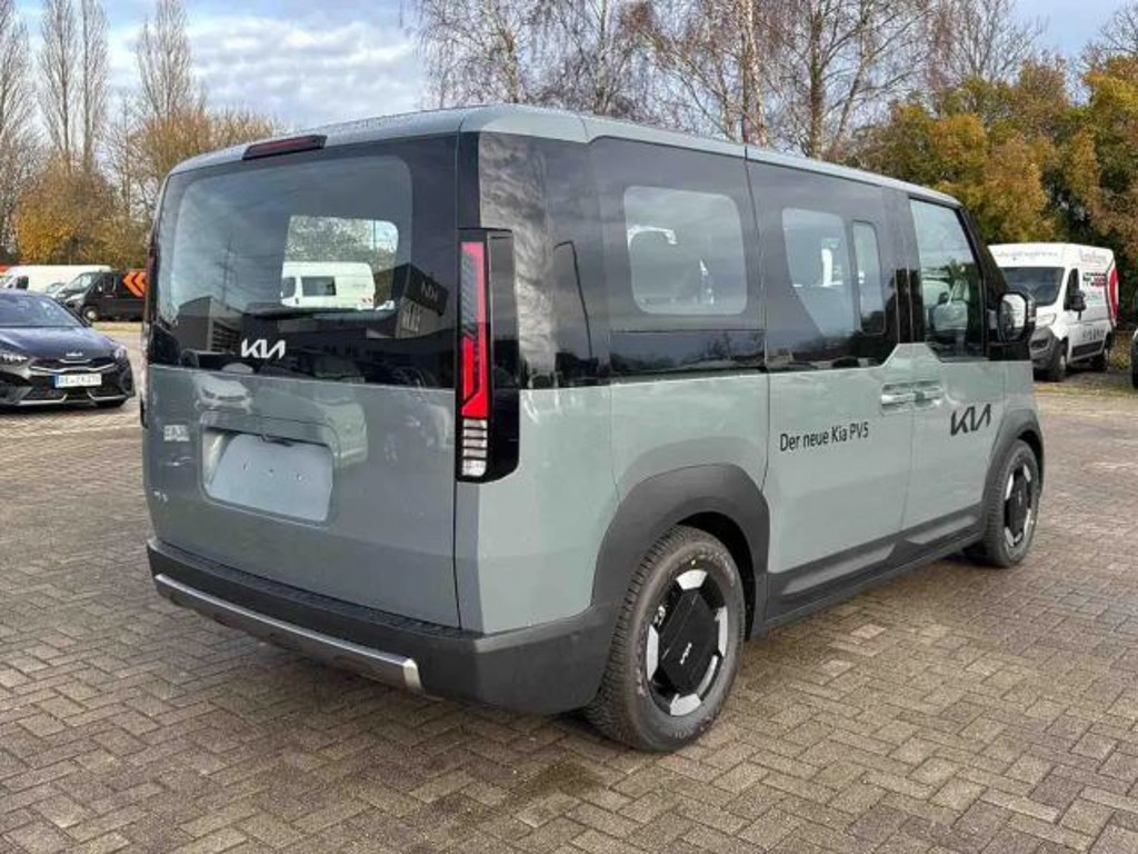 Kia PV5 Passenger