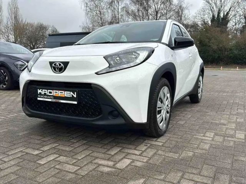 Toyota Aygo X Business