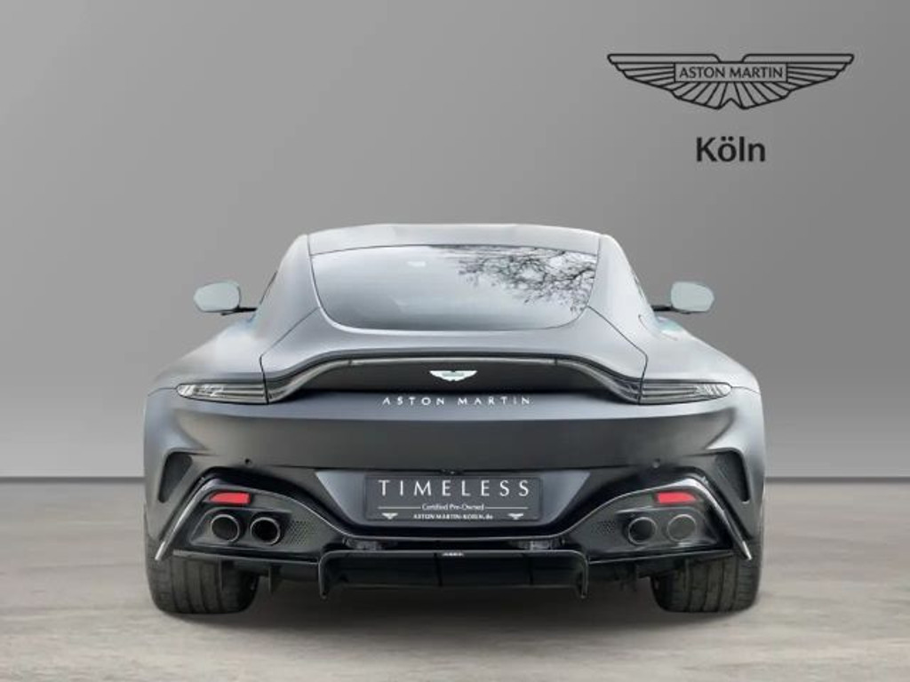 Aston Martin Vantage