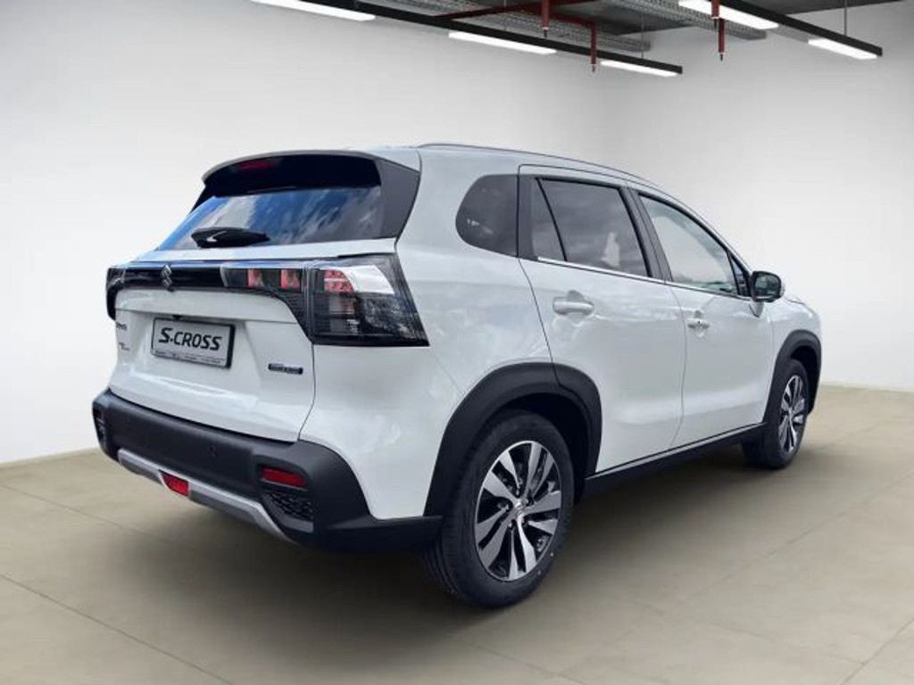 Suzuki S-Cross