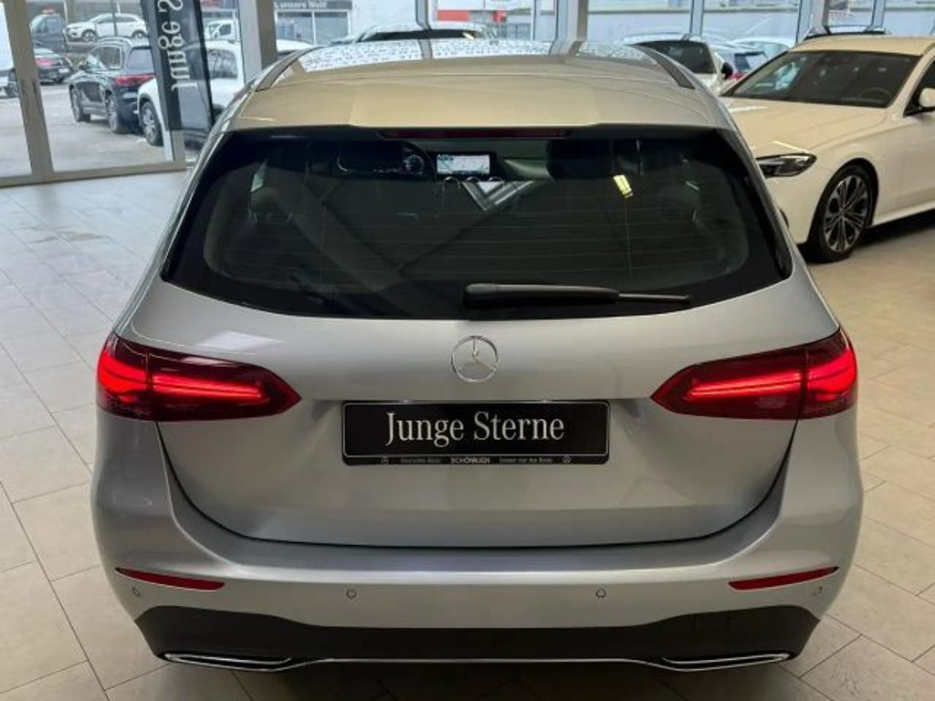 Mercedes-Benz B-Klasse B 200 Progressive Sedan