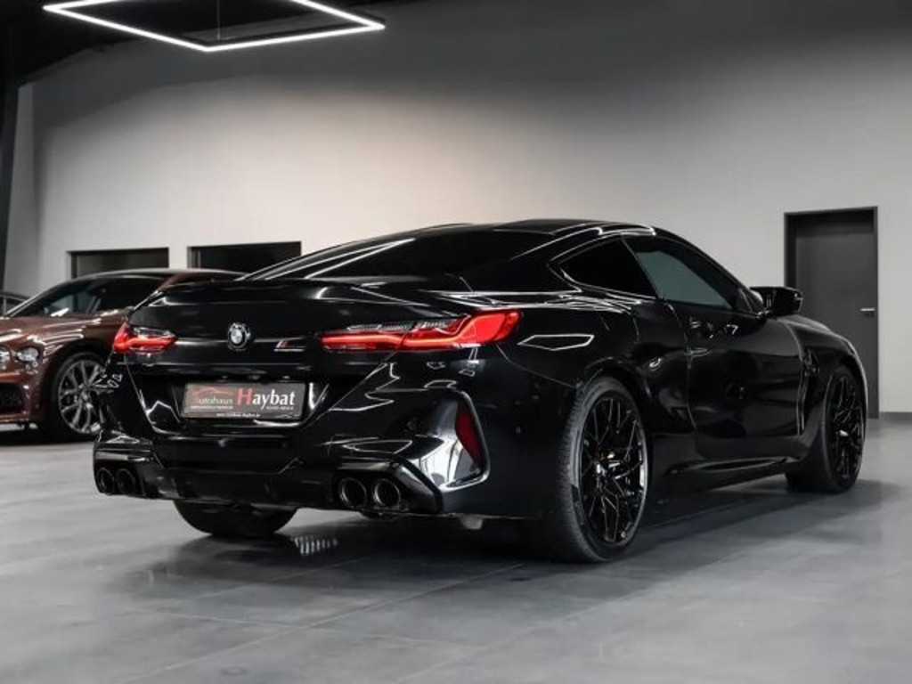 BMW M8