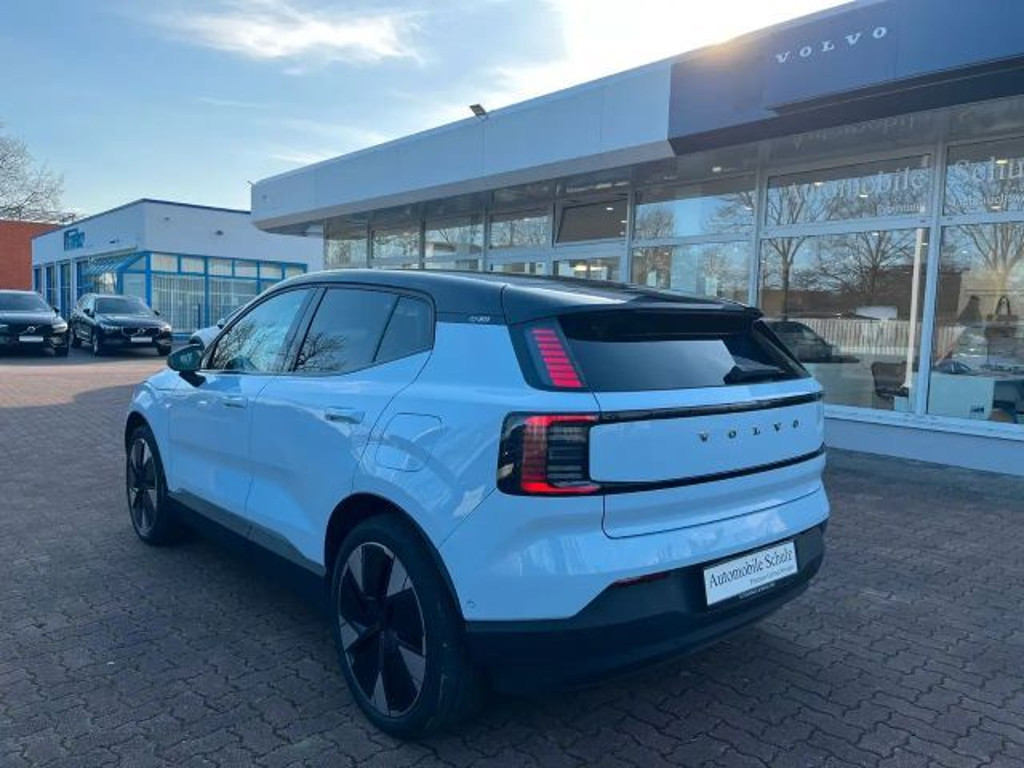 Volvo EX30 Extended range Single motor Ultra