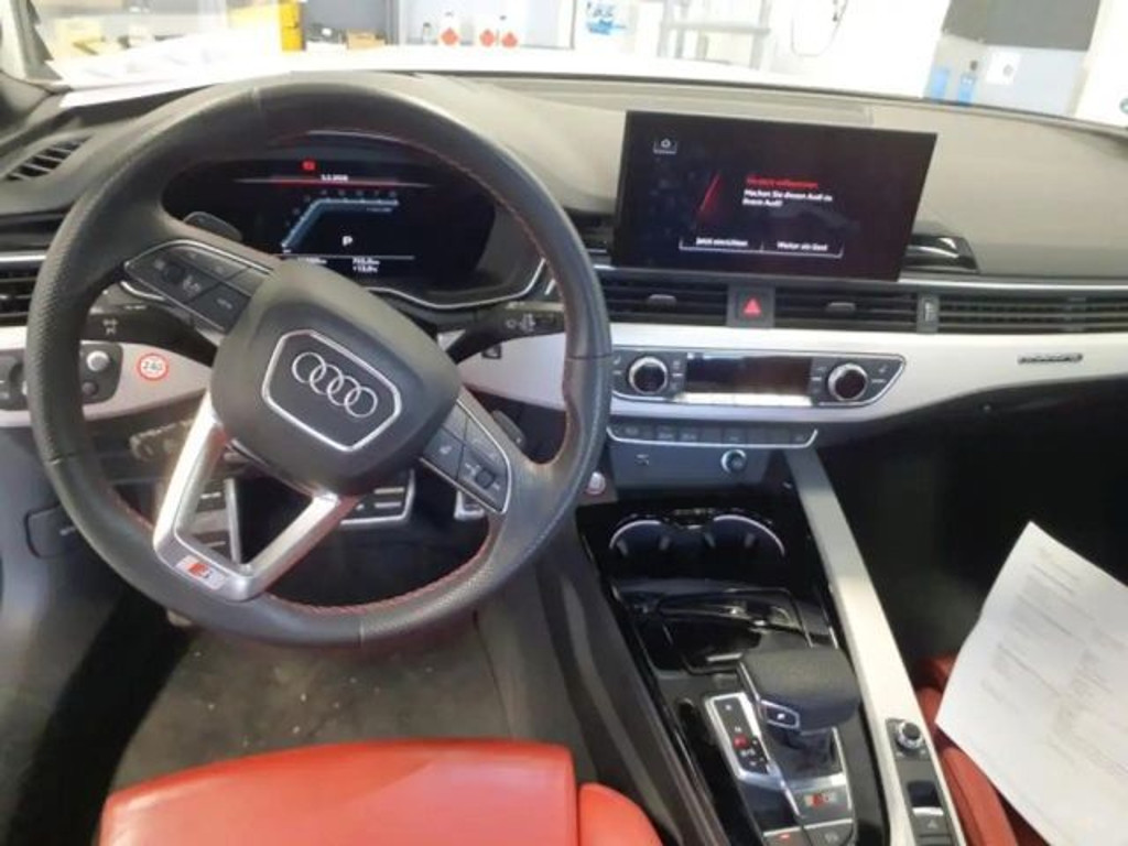 Audi S5