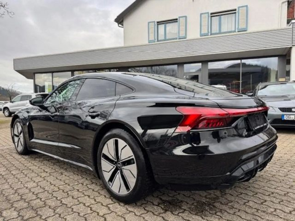 Audi e-tron GT