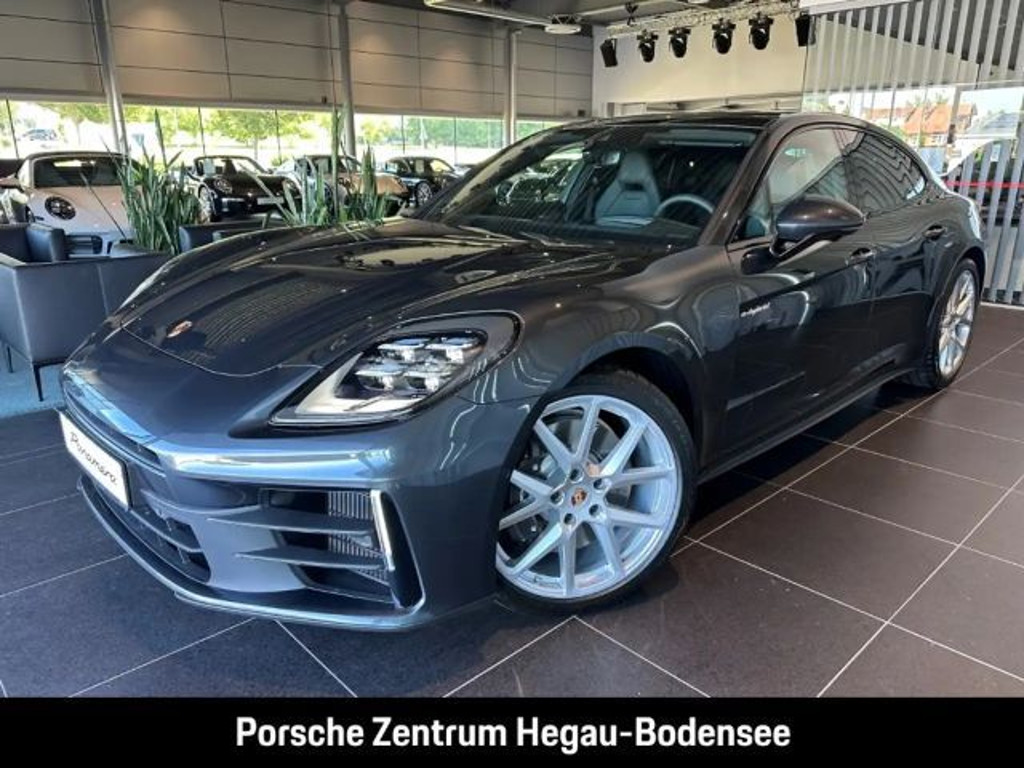 Porsche Panamera E-Hybrid 4