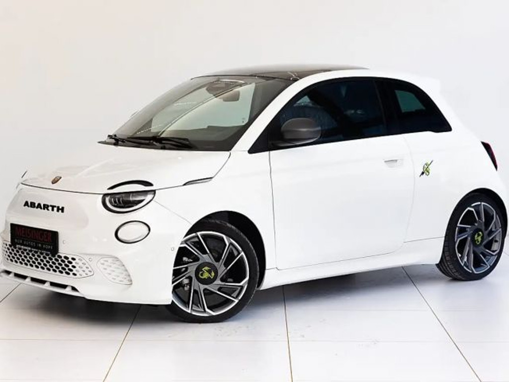 Abarth 500e Scorpionissima