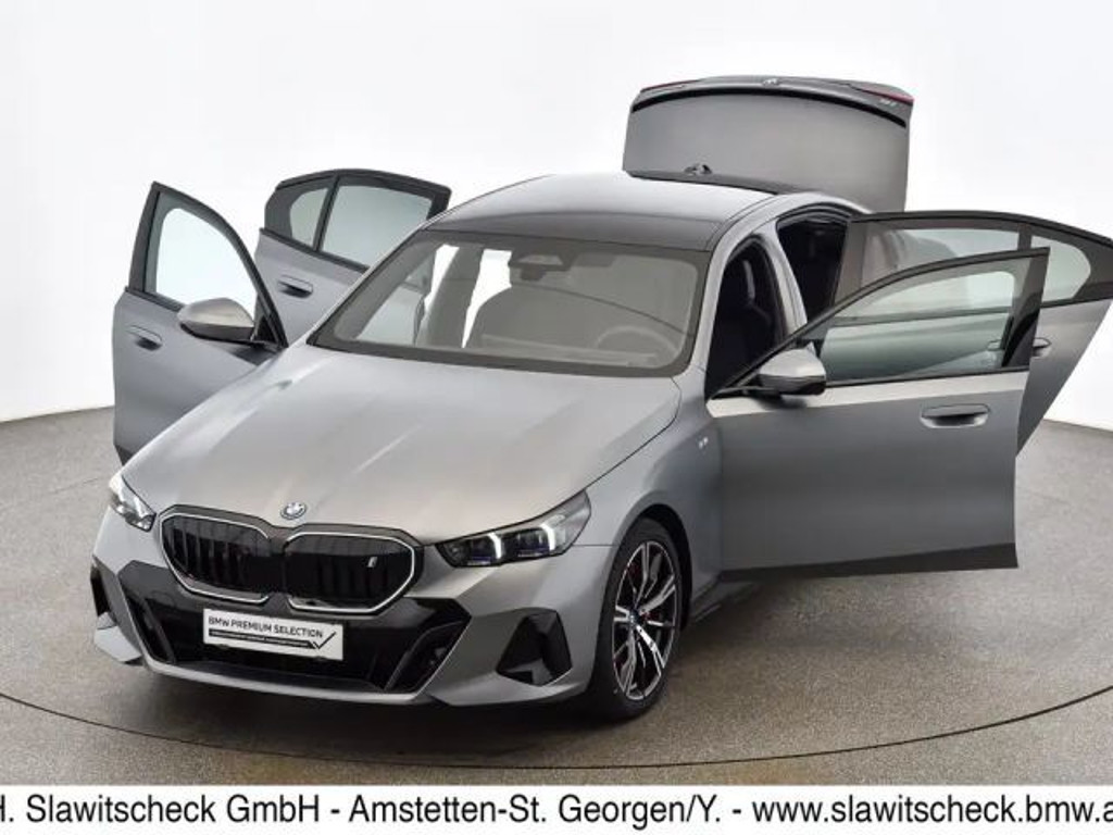 BMW i5