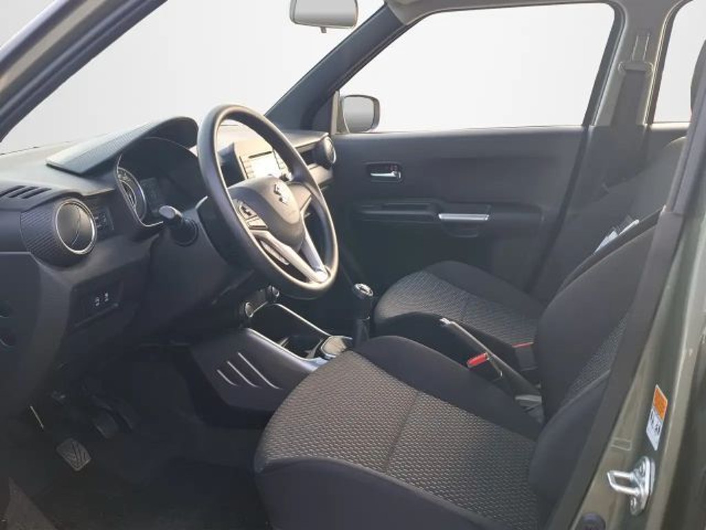 Suzuki Ignis