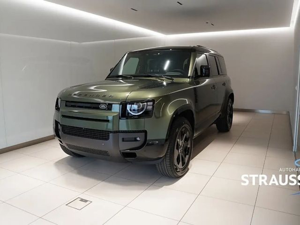 Land Rover Defender Dynamic SE P300e AWD 110