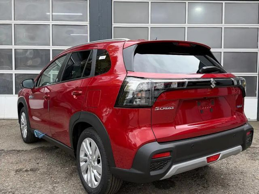 Suzuki S-Cross