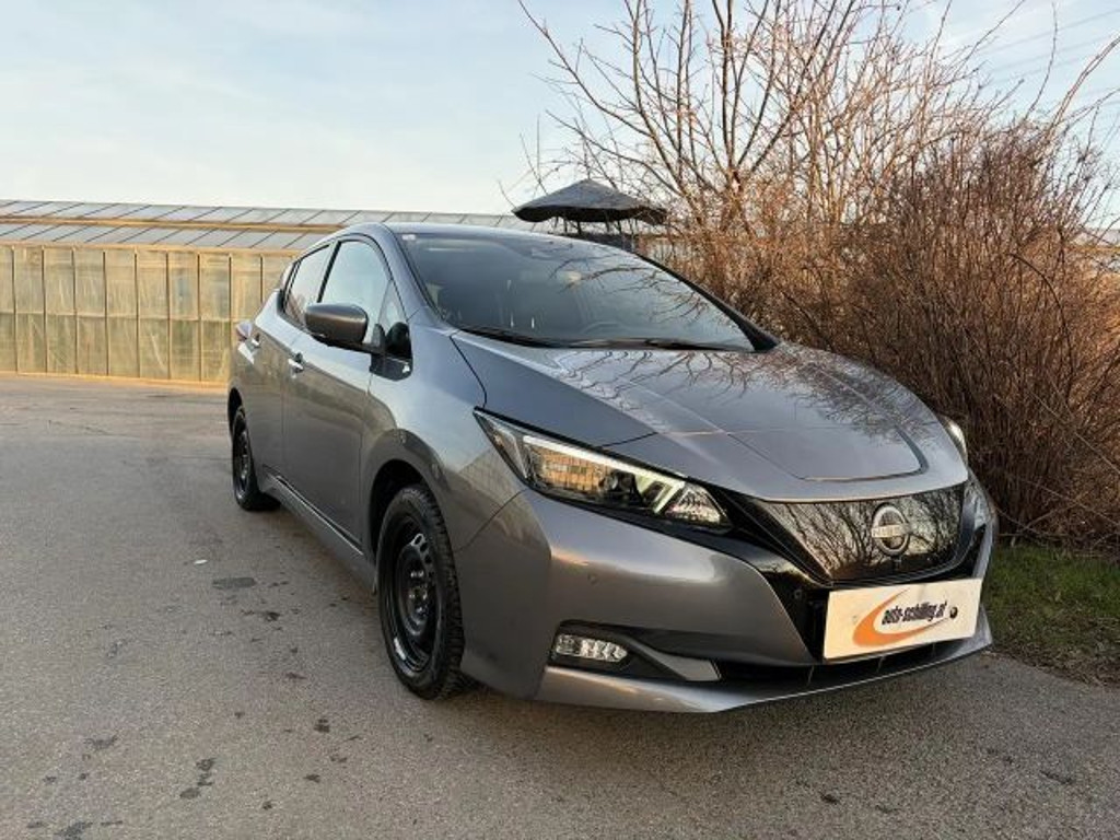 Nissan Leaf 40kWh*wenig KM* *viele Extras* Eigenbatterie SR+WR