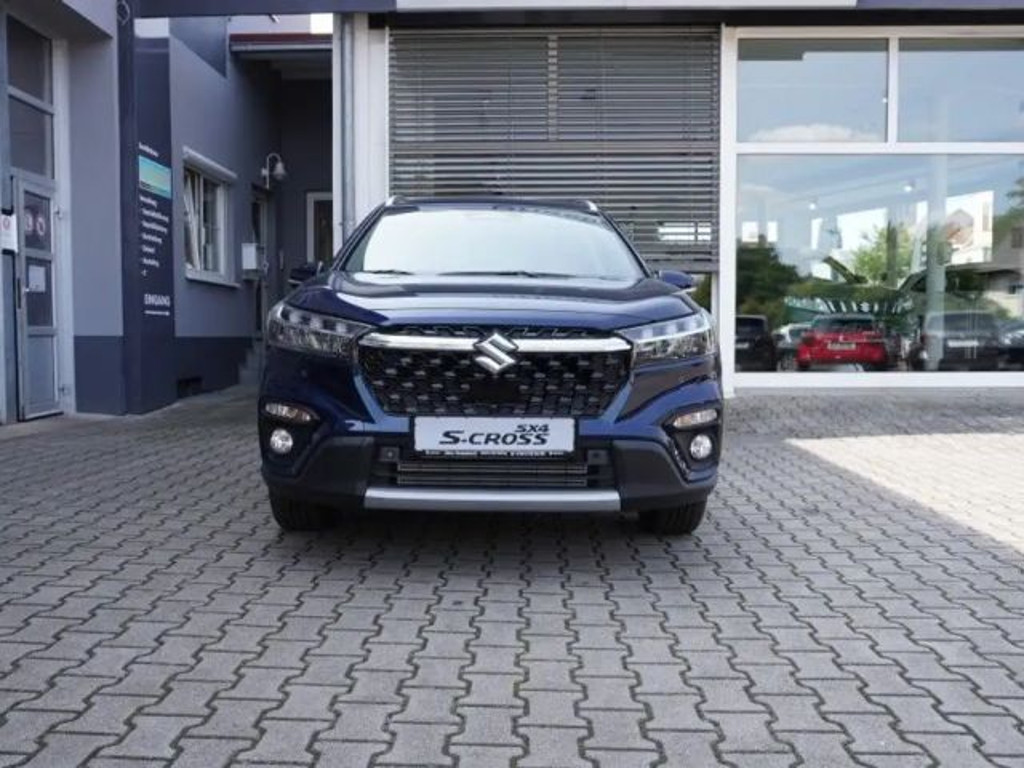 Suzuki S-Cross