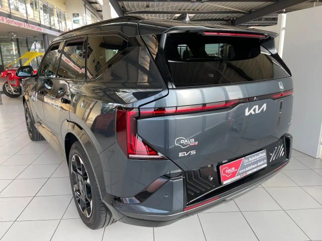 Kia EV5