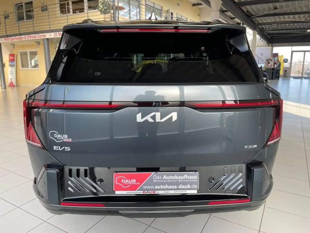 Kia EV5