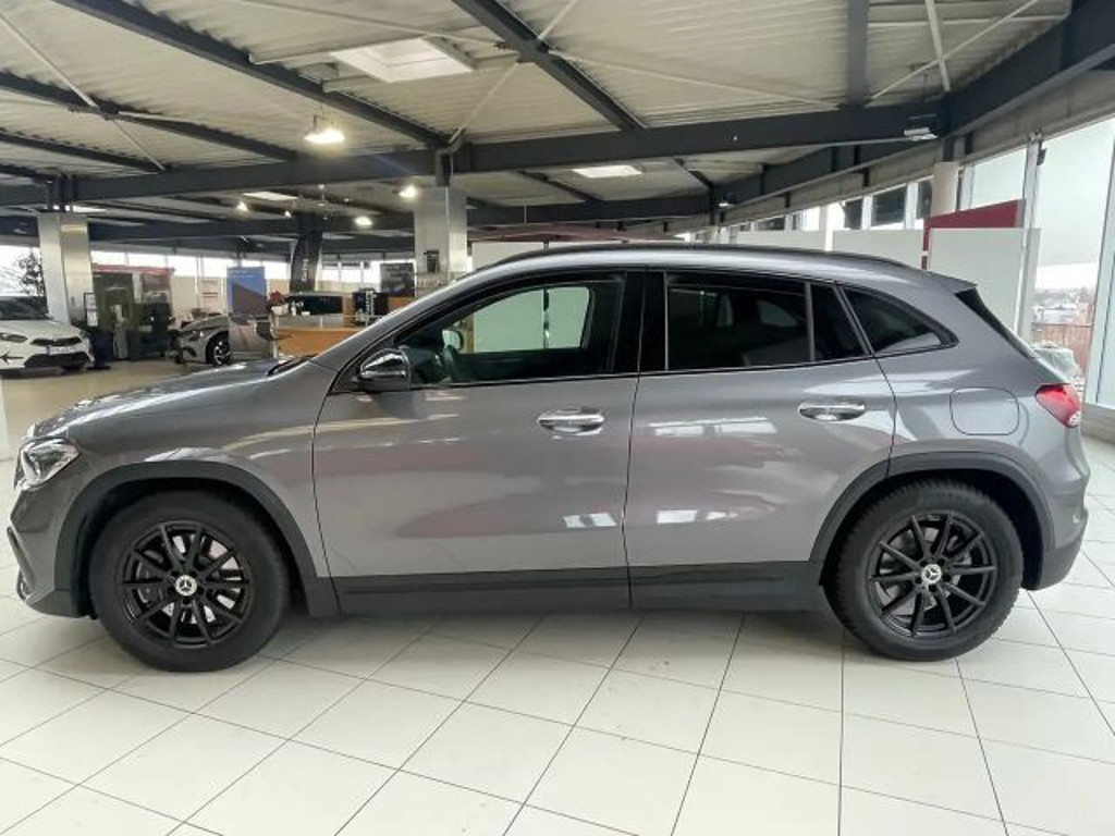 Mercedes-Benz GLA-Klasse GLA 250 4MATIC AMG Line