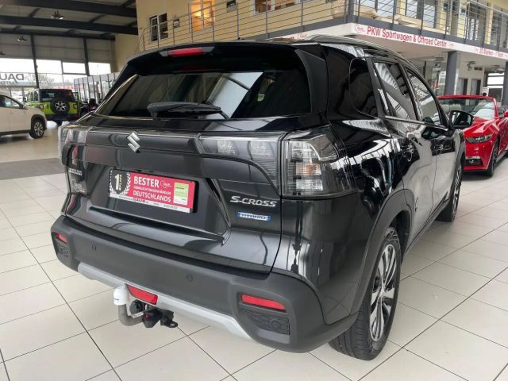 Suzuki S-Cross