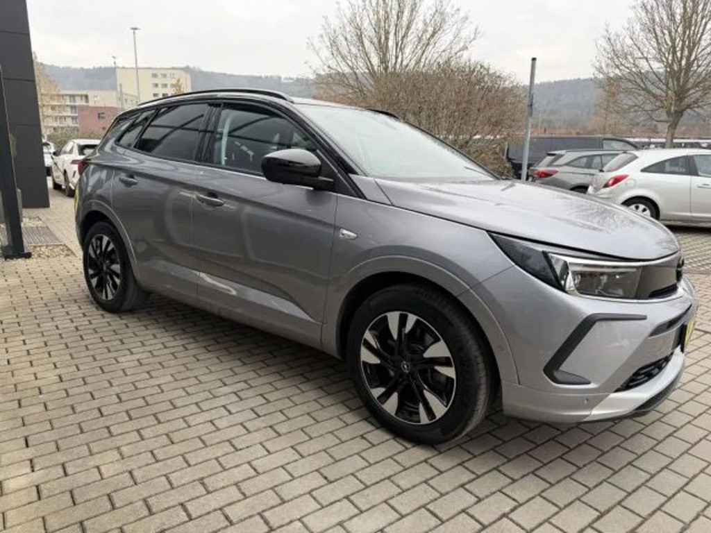 Opel Grandland