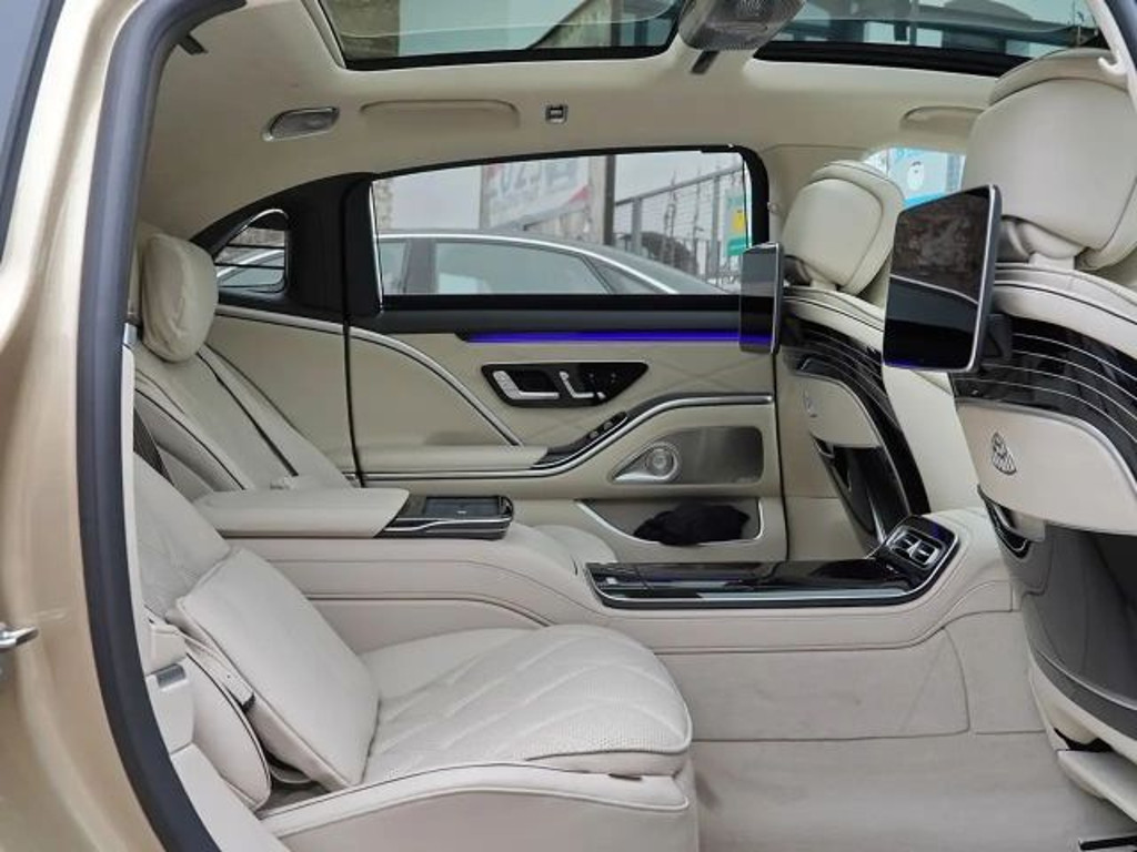 Mercedes-Benz S-Klasse