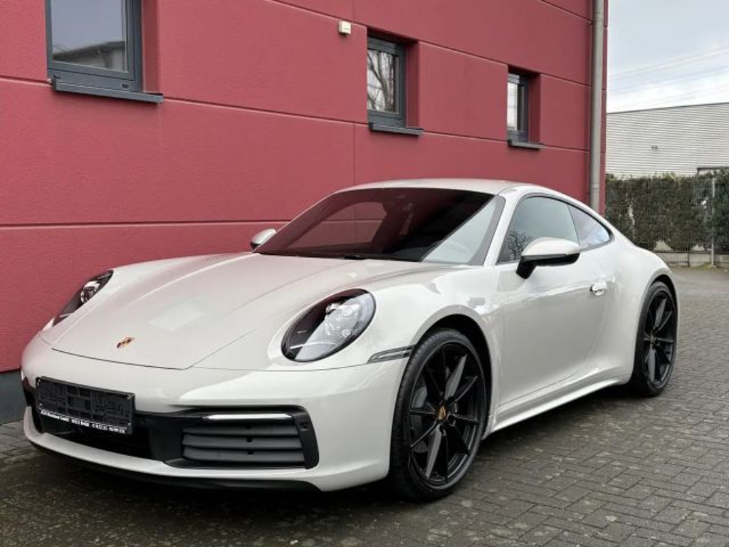Porsche 992 Carrera Coupé