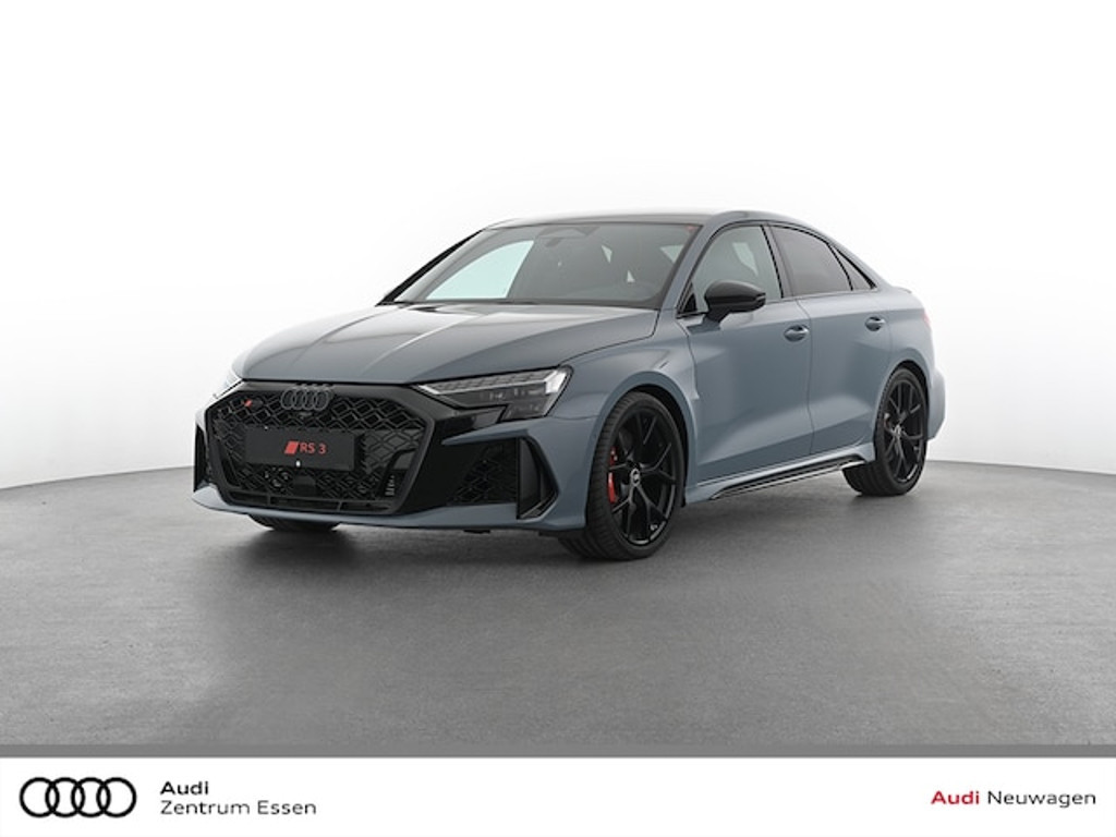 Audi RS3 Sedan Quattro S-Tronic
