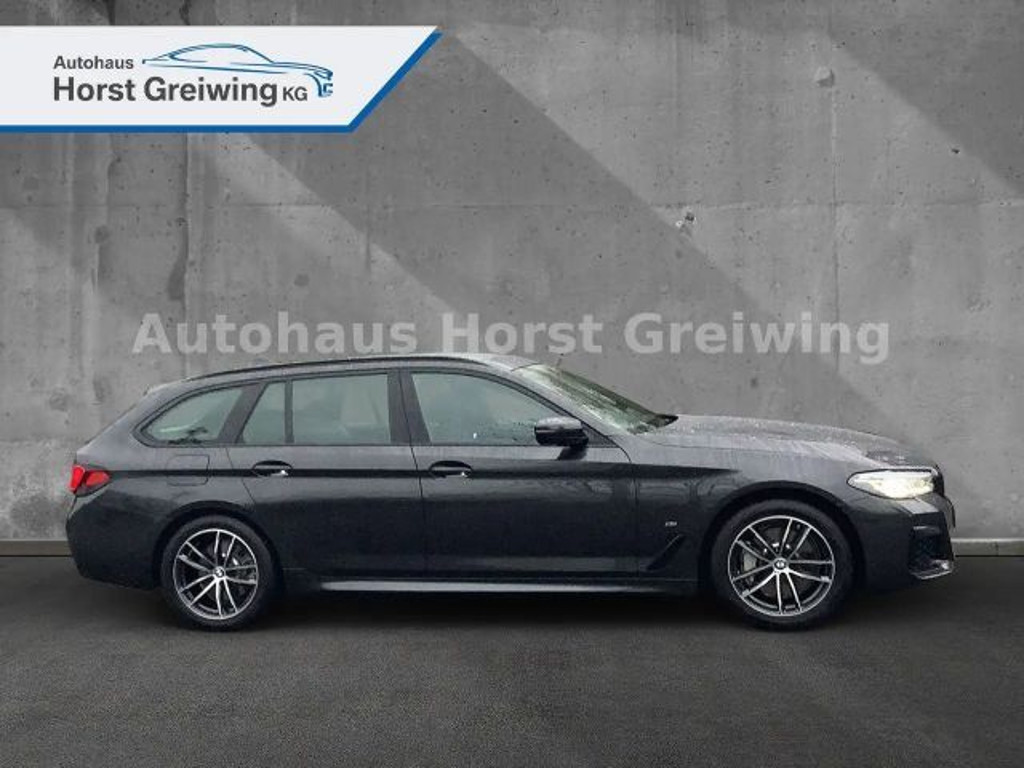 BMW 5 Serie 530 M-Sport Touring 530i