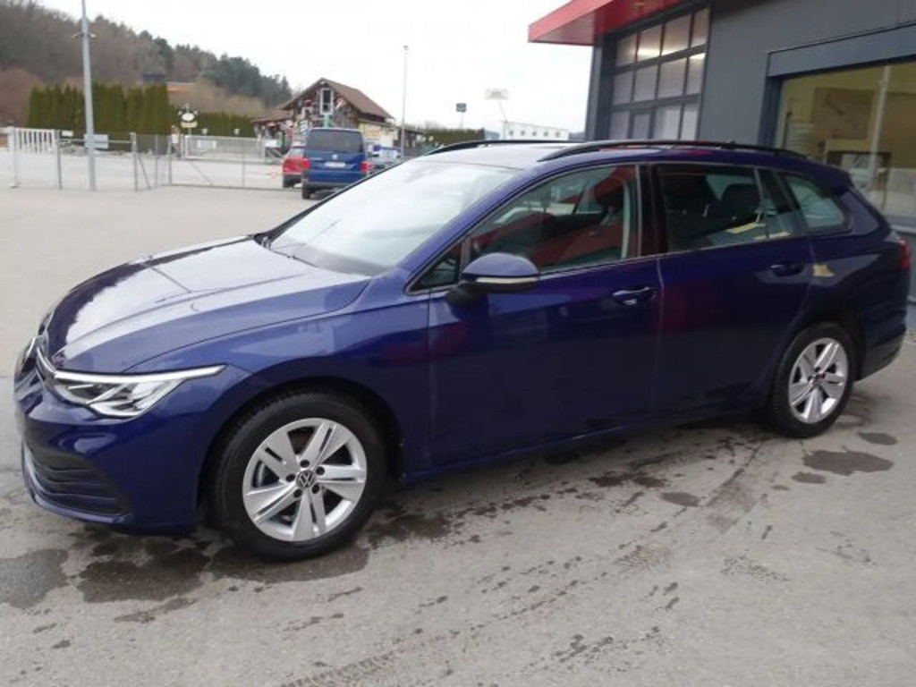 Volkswagen Golf Life Variant