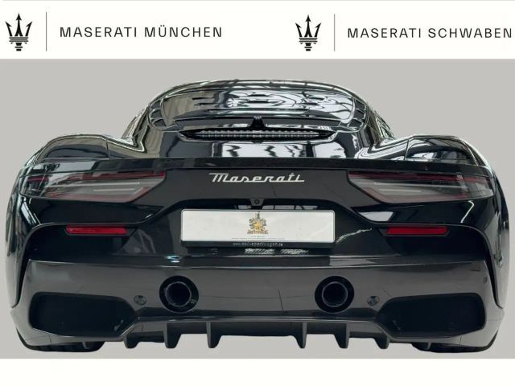 Maserati MC20