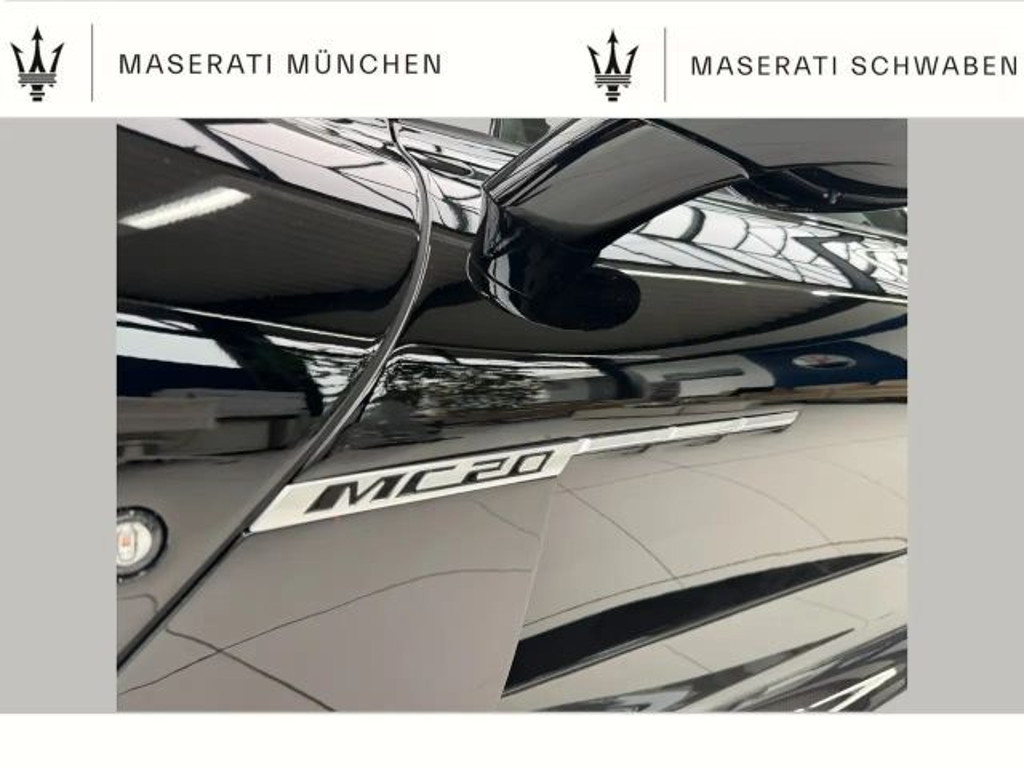 Maserati MC20
