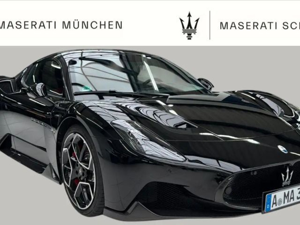 Maserati MC20