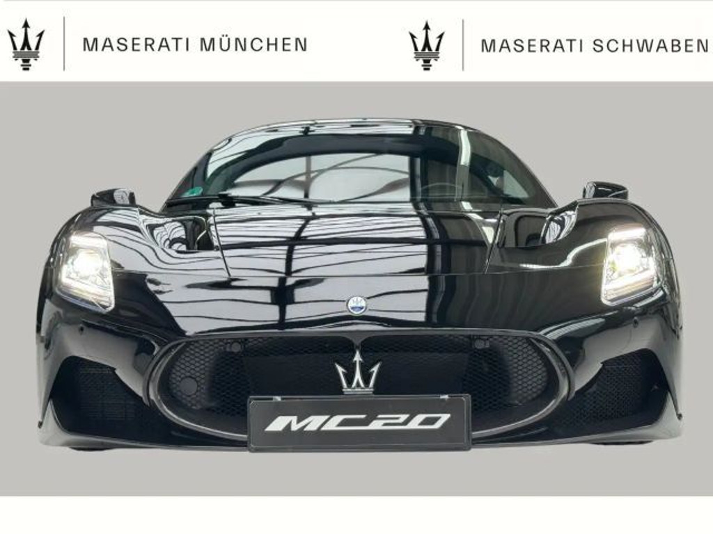 Maserati MC20