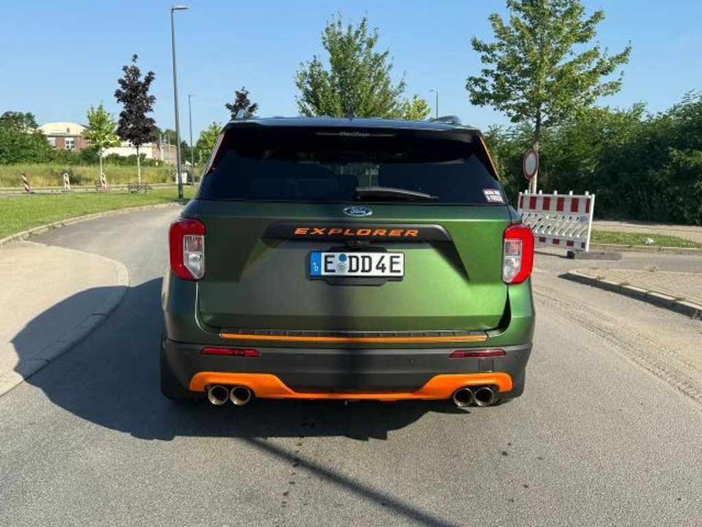 Ford Explorer