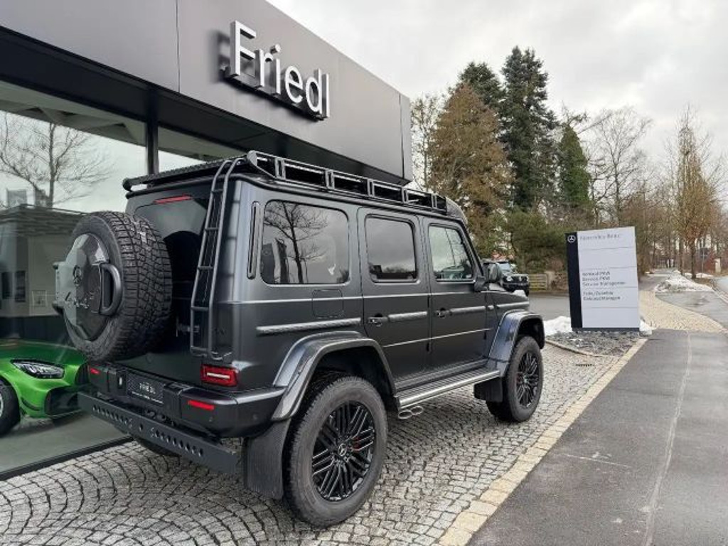 Mercedes-Benz G-Klasse