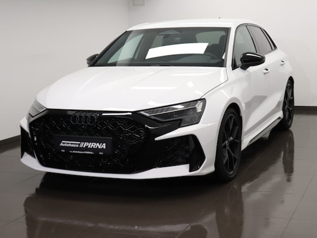 Audi RS3 Sportback Quattro S-Tronic