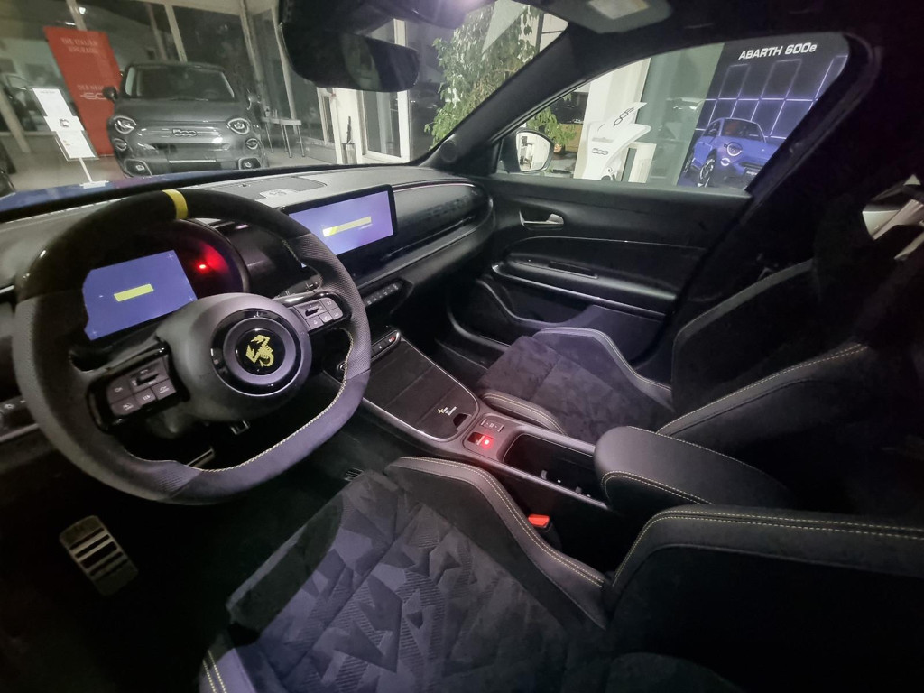 Abarth 600e