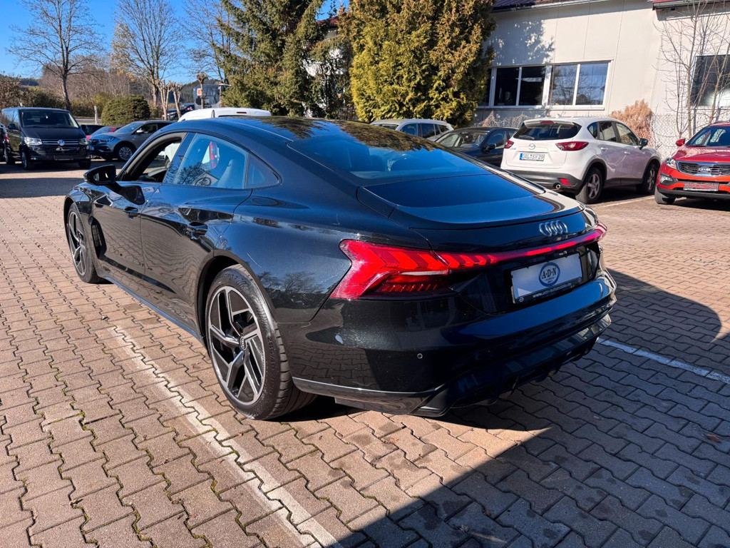 Audi e-tron GT