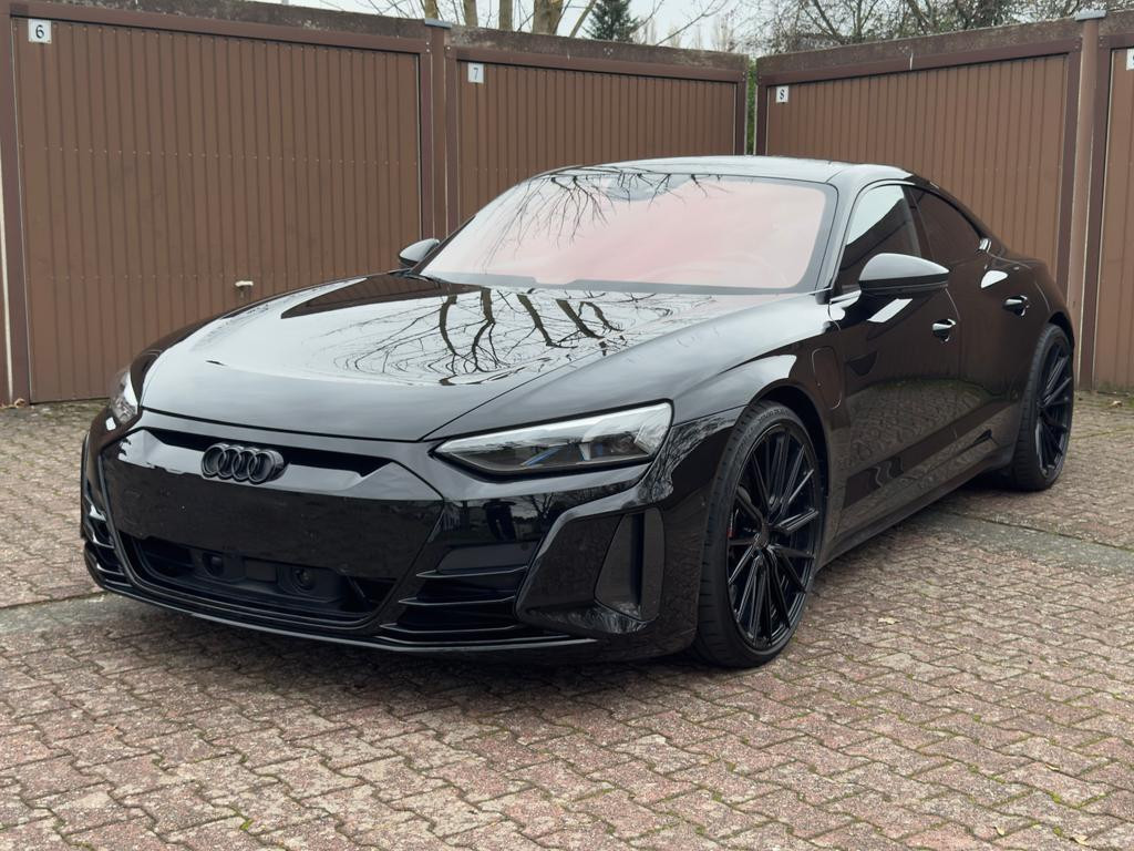 Audi RS e-tron GT
